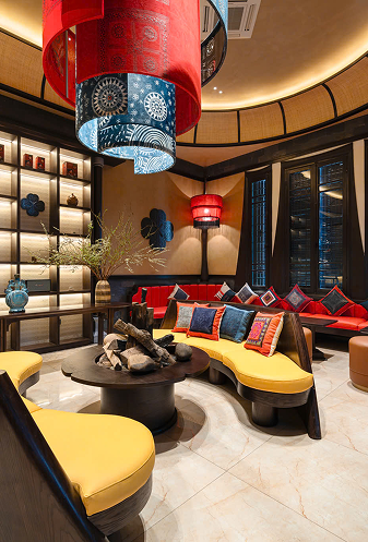 https://d1snm7z8lh7bq8.cloudfront.net/images/home/hanoi-lounge-cover.png