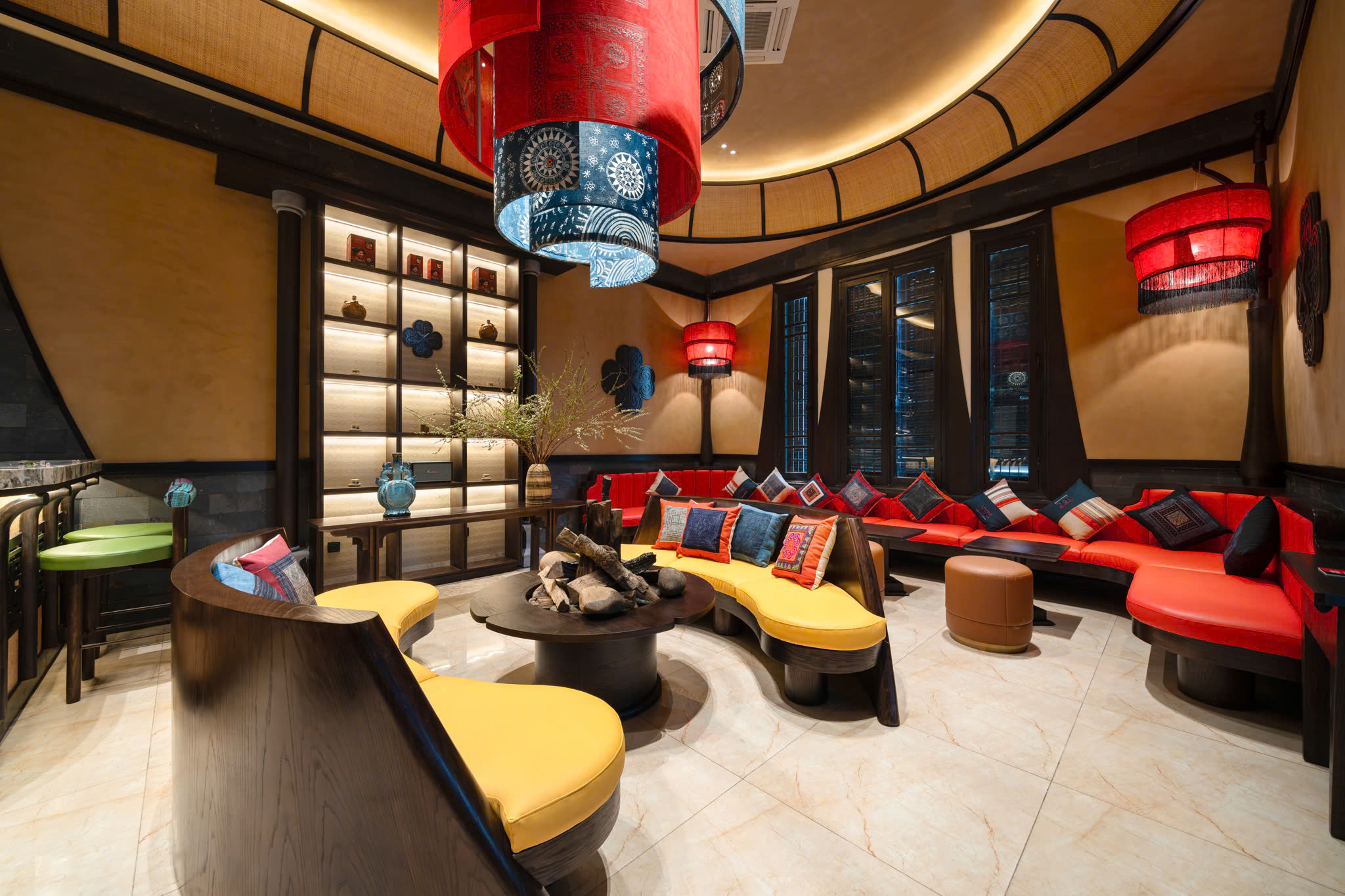 images/lounge/ha-noi/attachment.jpeg